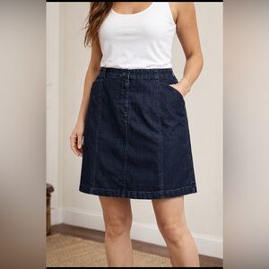 L.L. Bean Classic Fit Dark Wash Denim Skirt - Size 18 Reg